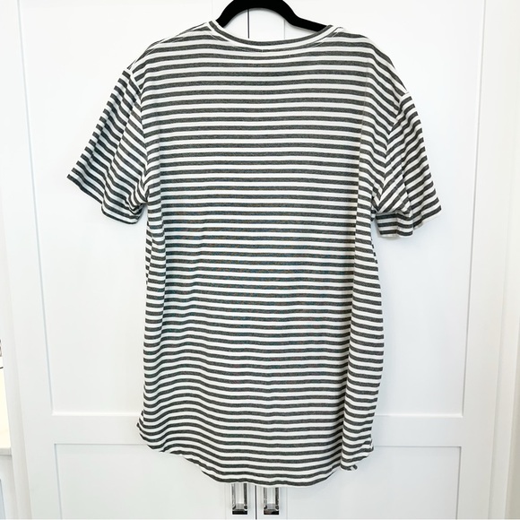 ENTITY | Striped Crew Neck Shirt Size XL - Picture 3 of 5